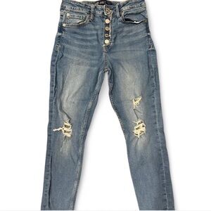 Stylish Blue Distressed Women's Jeans